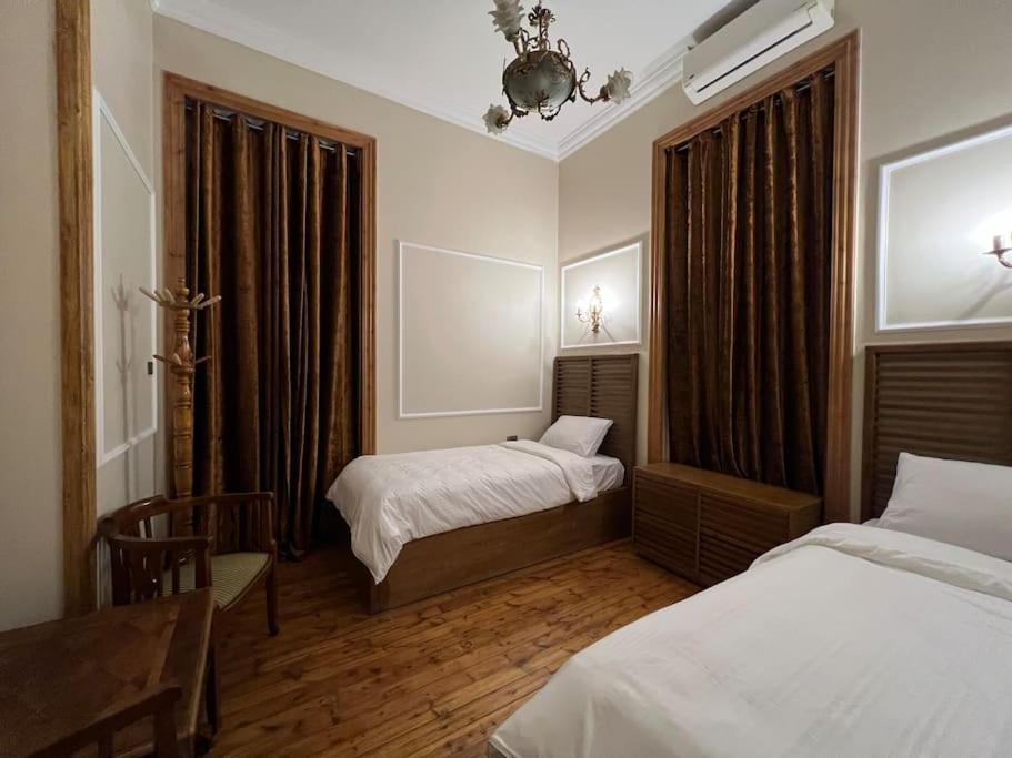 Authentic 3Br Apartment In Downtown, Kairo Bagian luar foto