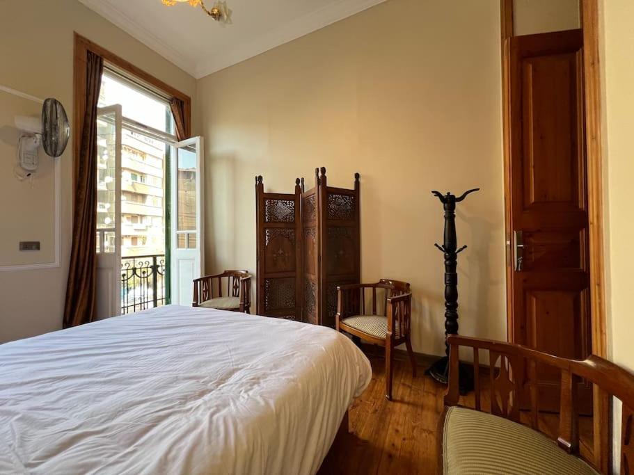 Authentic 3Br Apartment In Downtown, Kairo Bagian luar foto